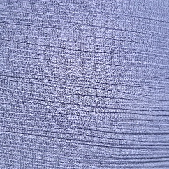 Womens summer weight top - Picture 4 of 6